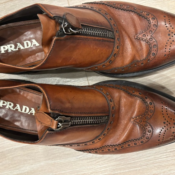 Prada Runway Lug-Sole Zip Wing-Tip, Brown.
Size Used like new
13 - Picture 3 of 5